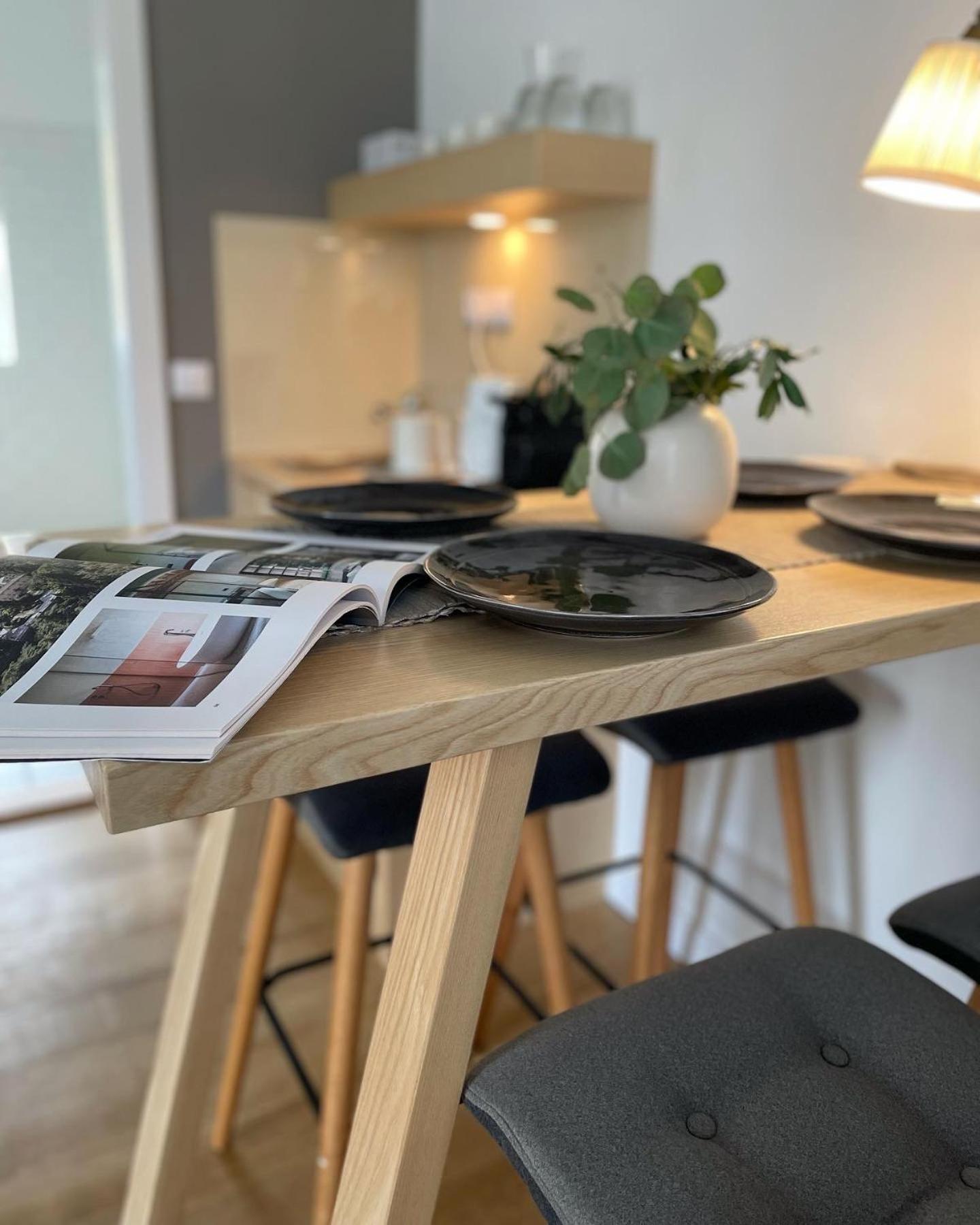 Frida Apartman, Exkluziv Varpanoramaval, A Belvaros Sziveben, Ingyenes Parkolassal Veszprém Dış mekan fotoğraf